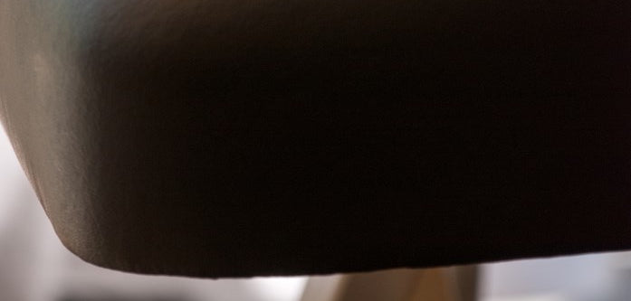 Closeup of rounded corners for Prairie Electric Massage Table