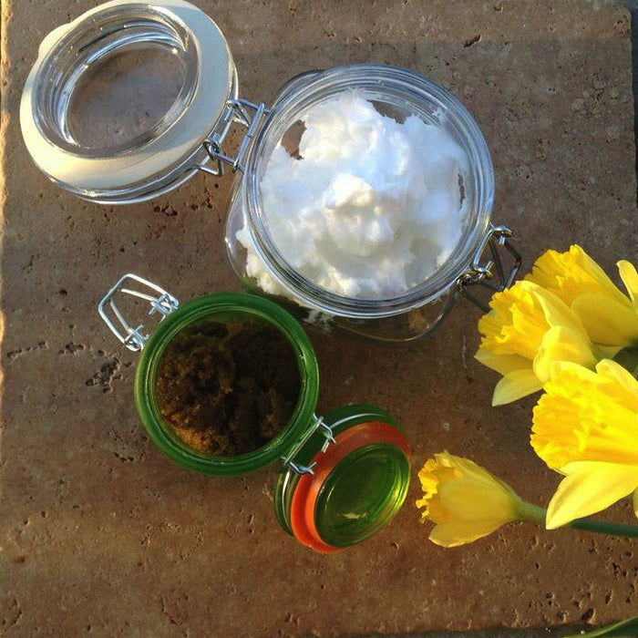 DIY Sugar scrubs made with products from MTSO